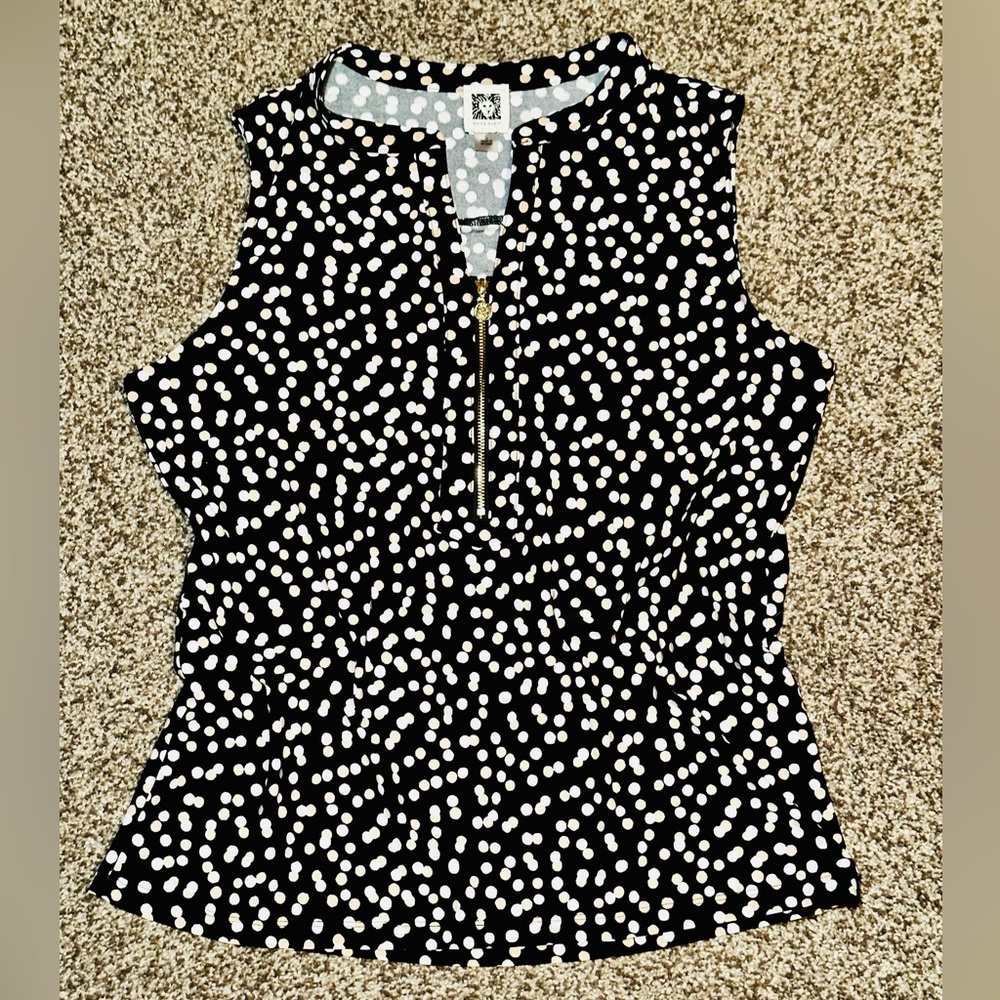 NWOT! Anne Klein Black Sleeveless Pintuck Popover Top w/ White & Peach Dots